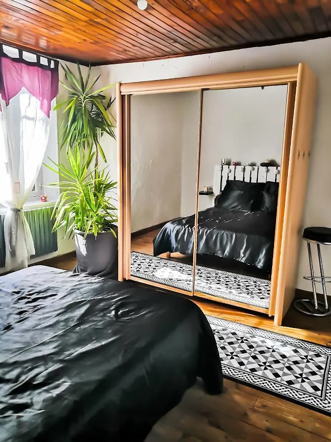 La Maison Du Bonheur Maison De Campagne 20 Personnes Avec Jacuzzi Anneyron 0*,