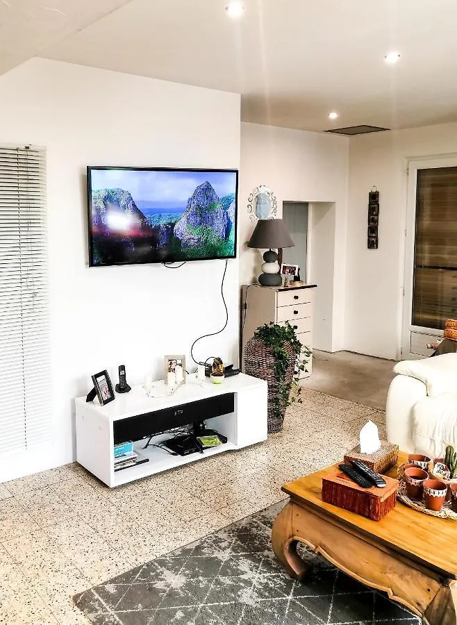 La Maison Du Bonheur Maison De Campagne 20 Personnes Avec Jacuzzi Anneyron France