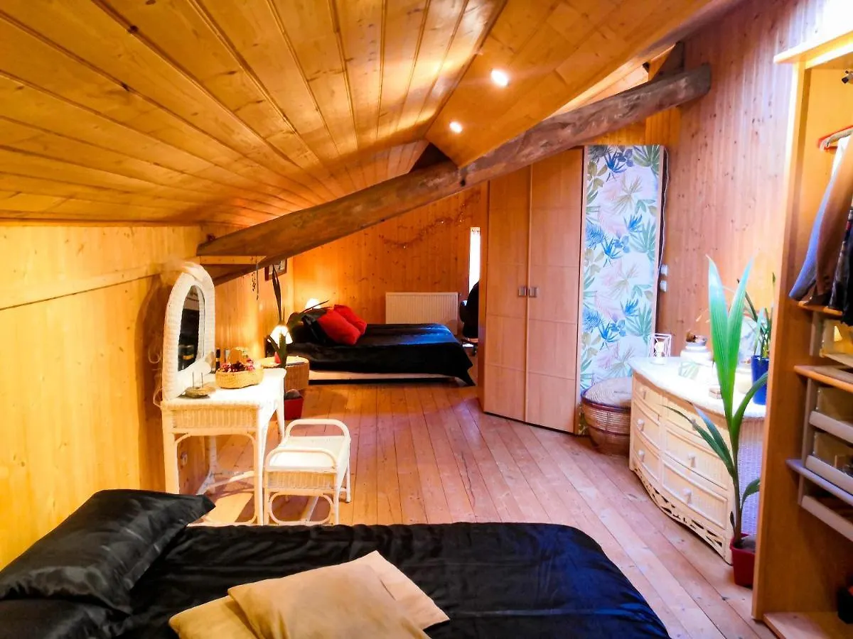 La Maison Du Bonheur Maison De Campagne 20 Personnes Avec Jacuzzi Anneyron 0*,