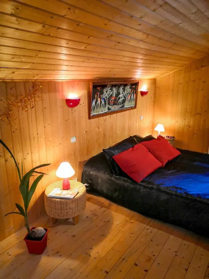 Holiday home La Maison Du Bonheur Maison De Campagne 20 Personnes Avec Jacuzzi Anneyron